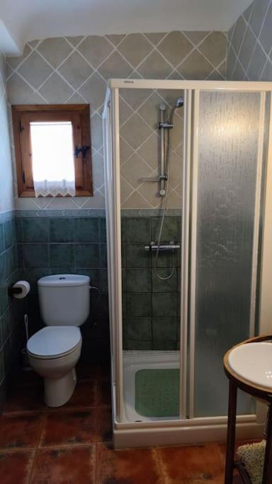Crivillen Casa Rural La Criva מראה חיצוני תמונה